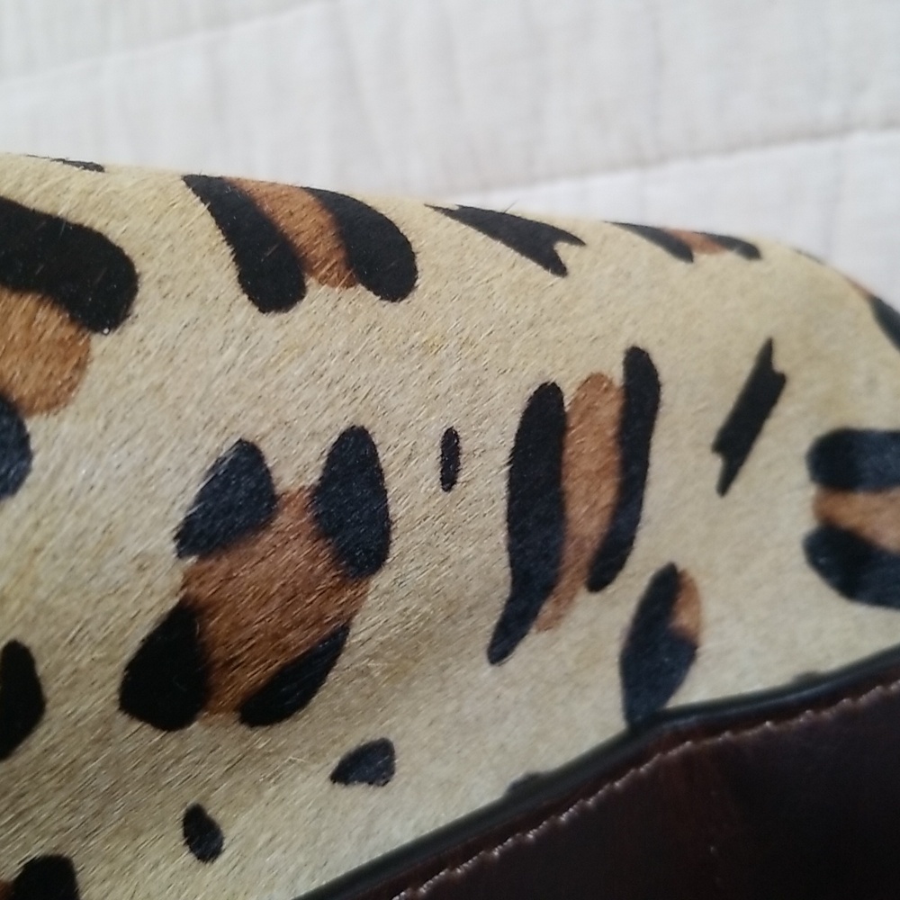 Ariat - Picture 5 of 11